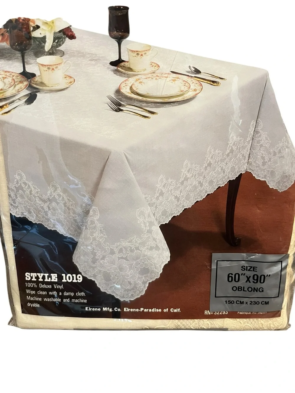 Vintage Elrene Lace Look Vinyl Tablecloth Nappe Style 1019 Ivory 60”x90” Oblong